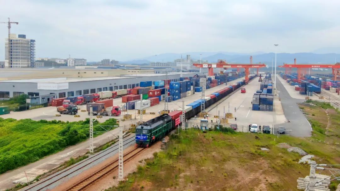 The “Belt and Road” China-Europe freight train